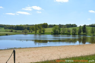 Bouwterrein nabij meer