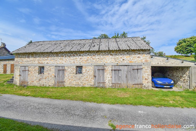 Boerderij, schuren, ruine/gîte en 4,3 hectare