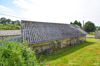 Boerderij, schuren, ruine/gîte en 4,3 hectare