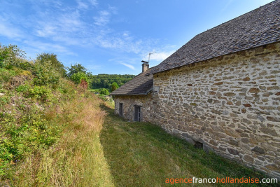 Boerderij, schuren, ruine/gîte en 4,3 hectare