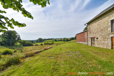 Boerderij, schuren, ruine/gîte en 4,3 hectare