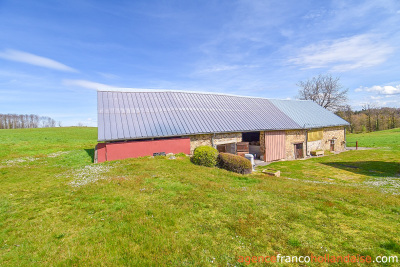 Boerderijtje met gebruik van 4 hectare