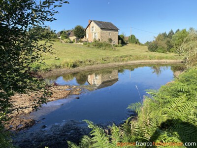 Grote schuur met “eend” en knus huis op 3.5 ha