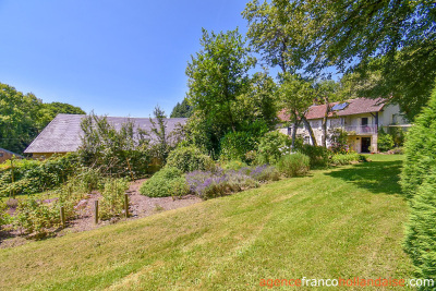 Sfeervol huis in groene omgeving